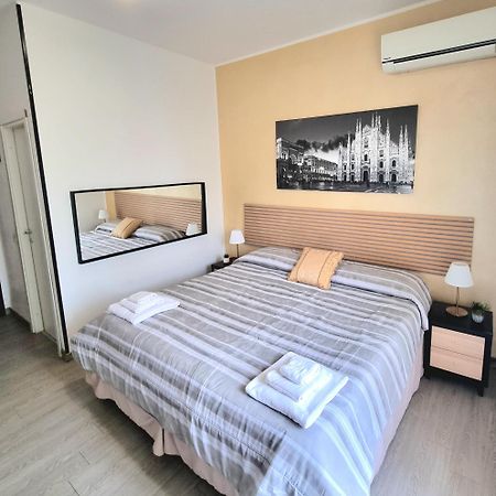 B&B Italo House 오페라 외부 사진