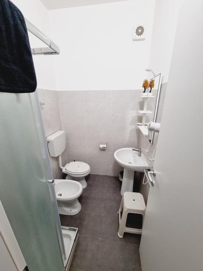 B&B Italo House 오페라 외부 사진