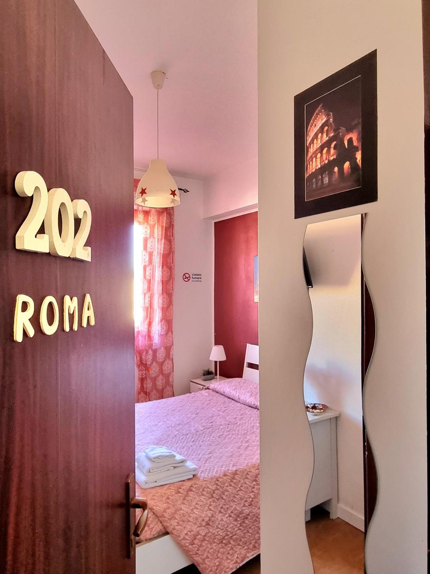 B&B Italo House 오페라 외부 사진