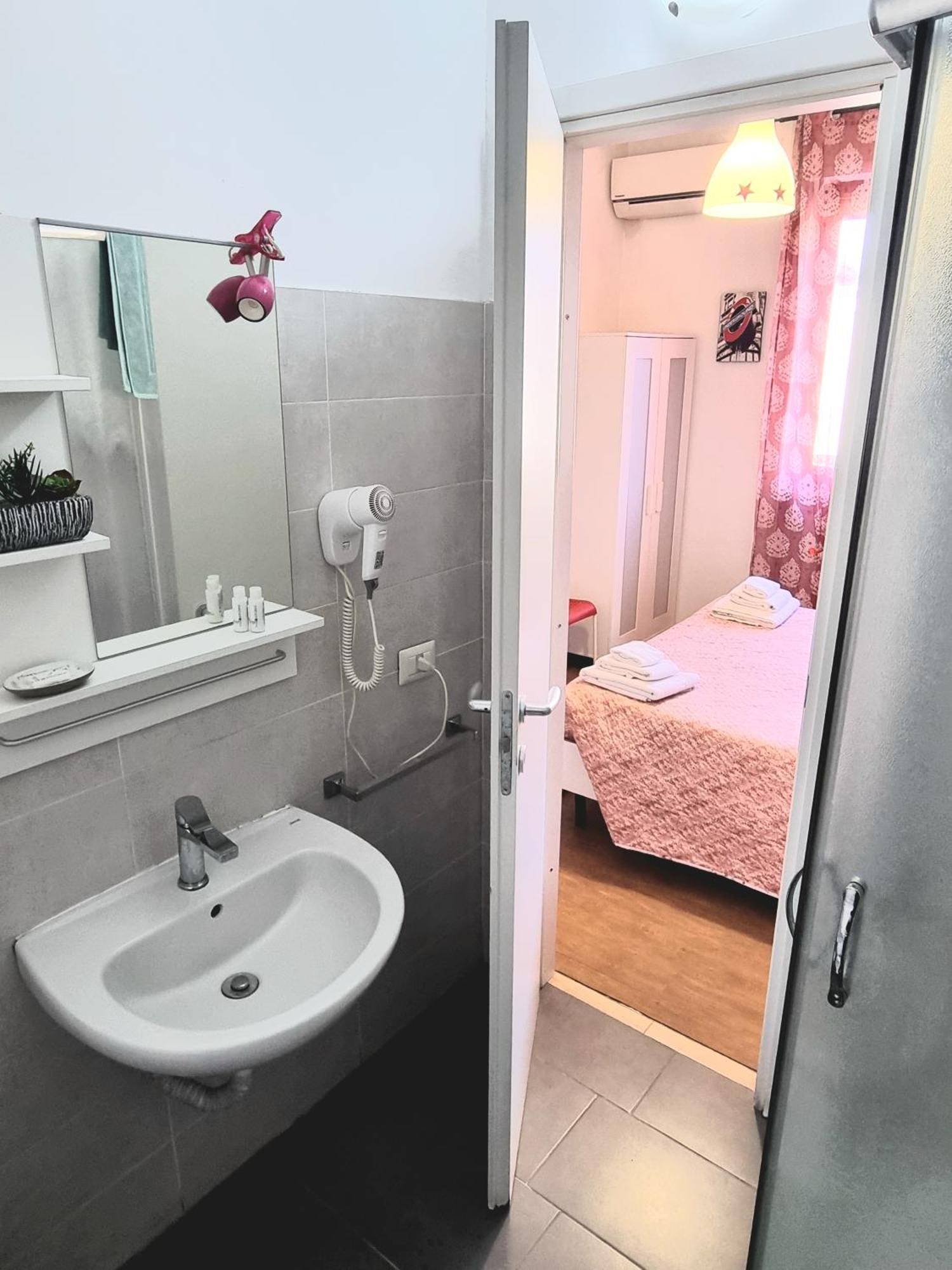 B&B Italo House 오페라 객실 사진